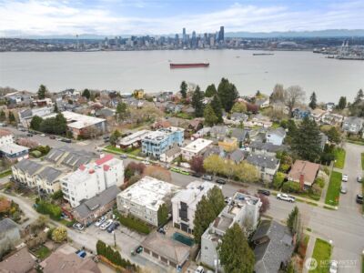 1627 California Avenue SW #4, Seattle, WA 98116 - Photo 39