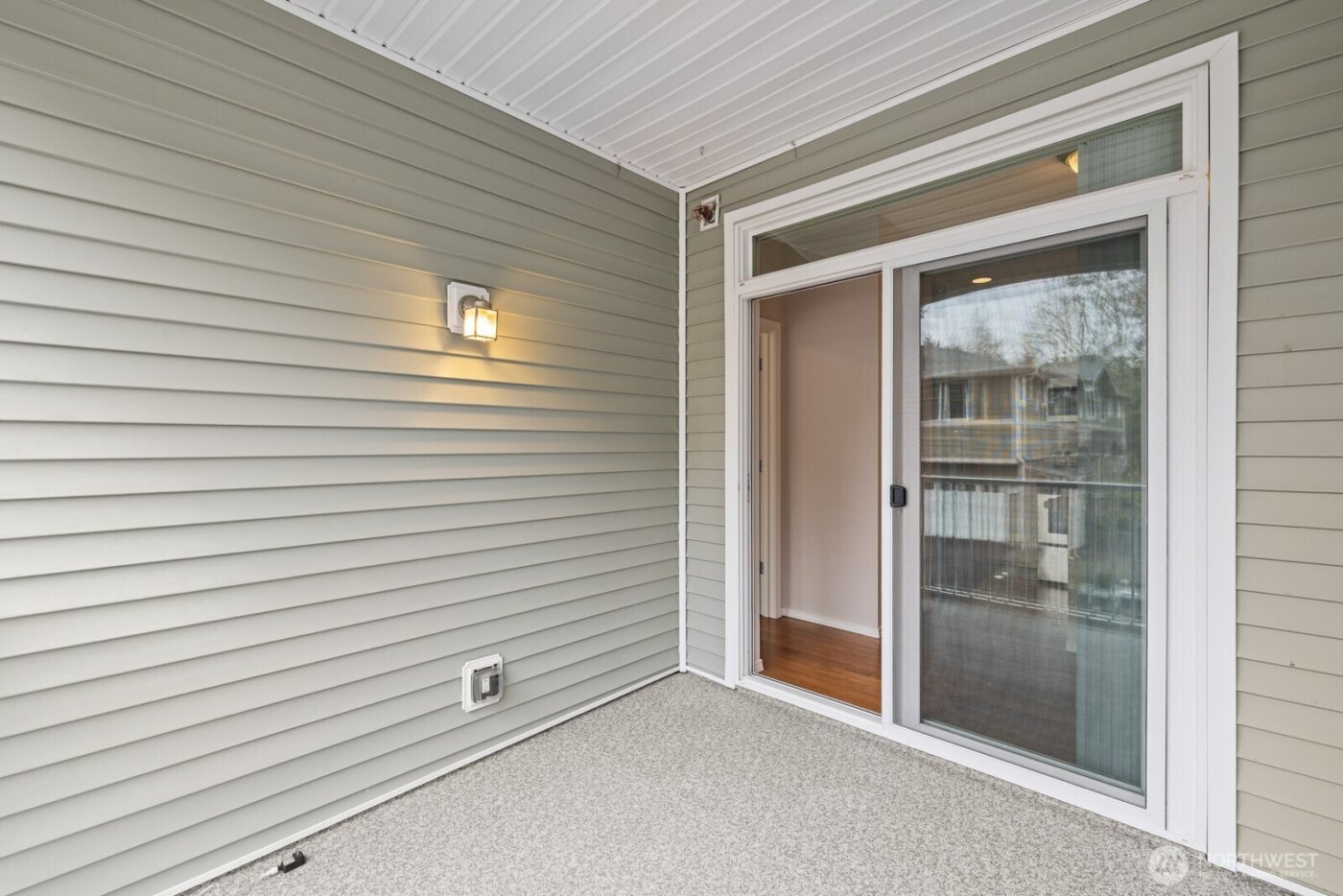 1673 Burnside Place #C, Dupont, WA 98327