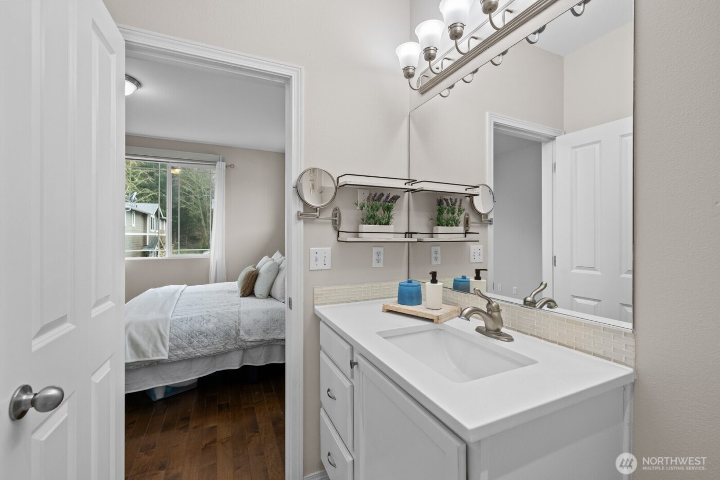 1673 Burnside Place #C, Dupont, WA 98327