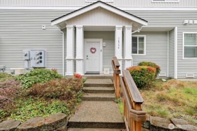 1673 Burnside Place #C, Dupont, WA 98327 - Photo 2