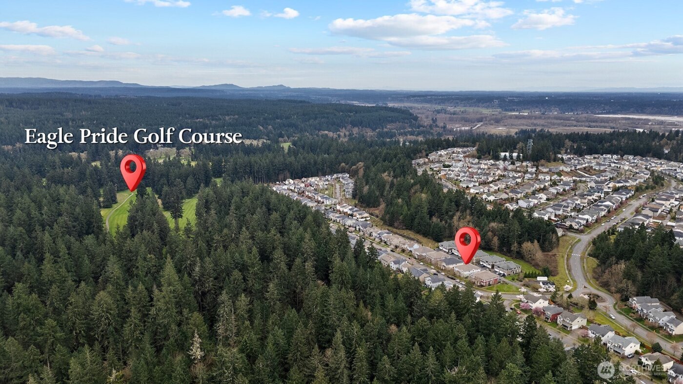 1673 Burnside Place #C, Dupont, WA 98327