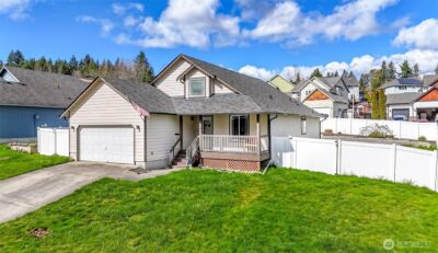 774 Carriage Court Drive W, Eatonville, WA 98328