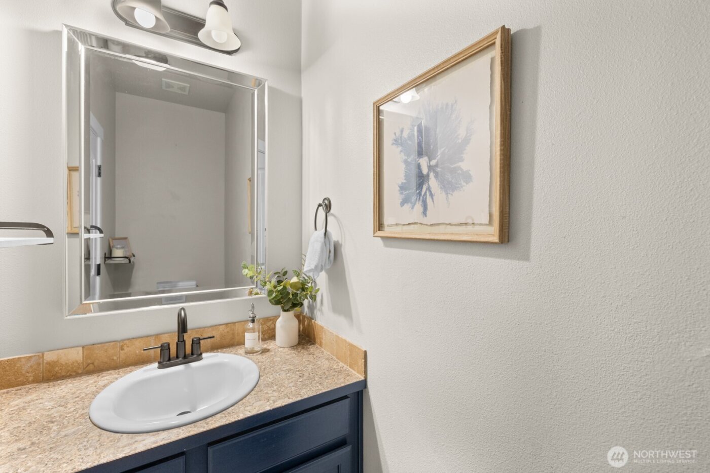 3815 Southlake Drive SE, Lacey, WA 98503