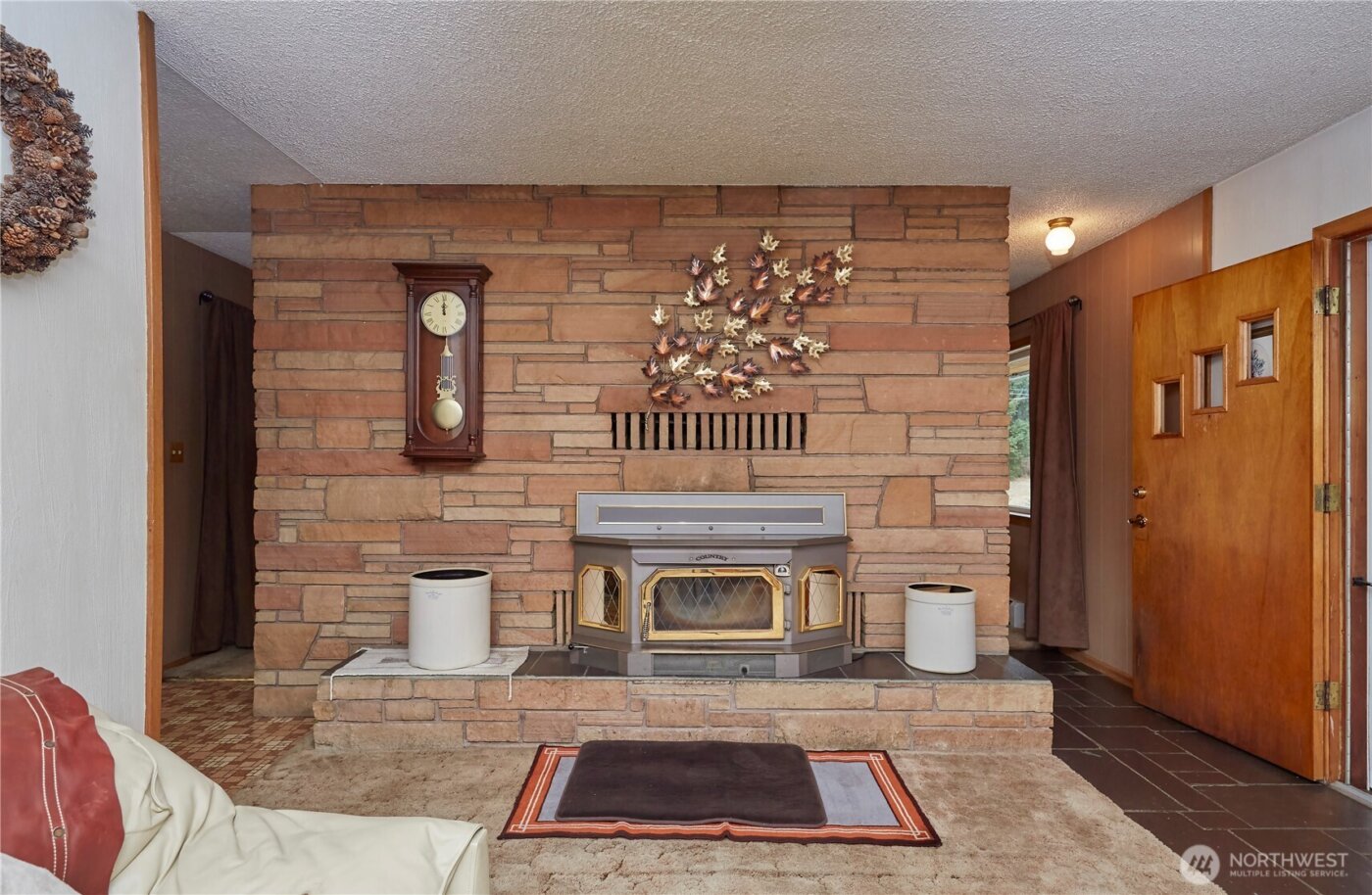 1858 SE Cedar Road , Port Orchard, WA 98367