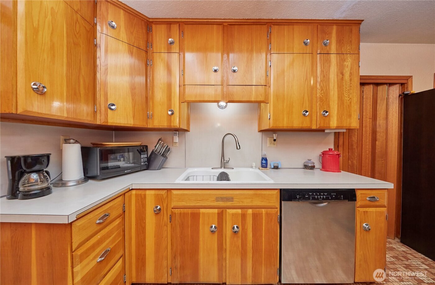 1858 SE Cedar Road , Port Orchard, WA 98367