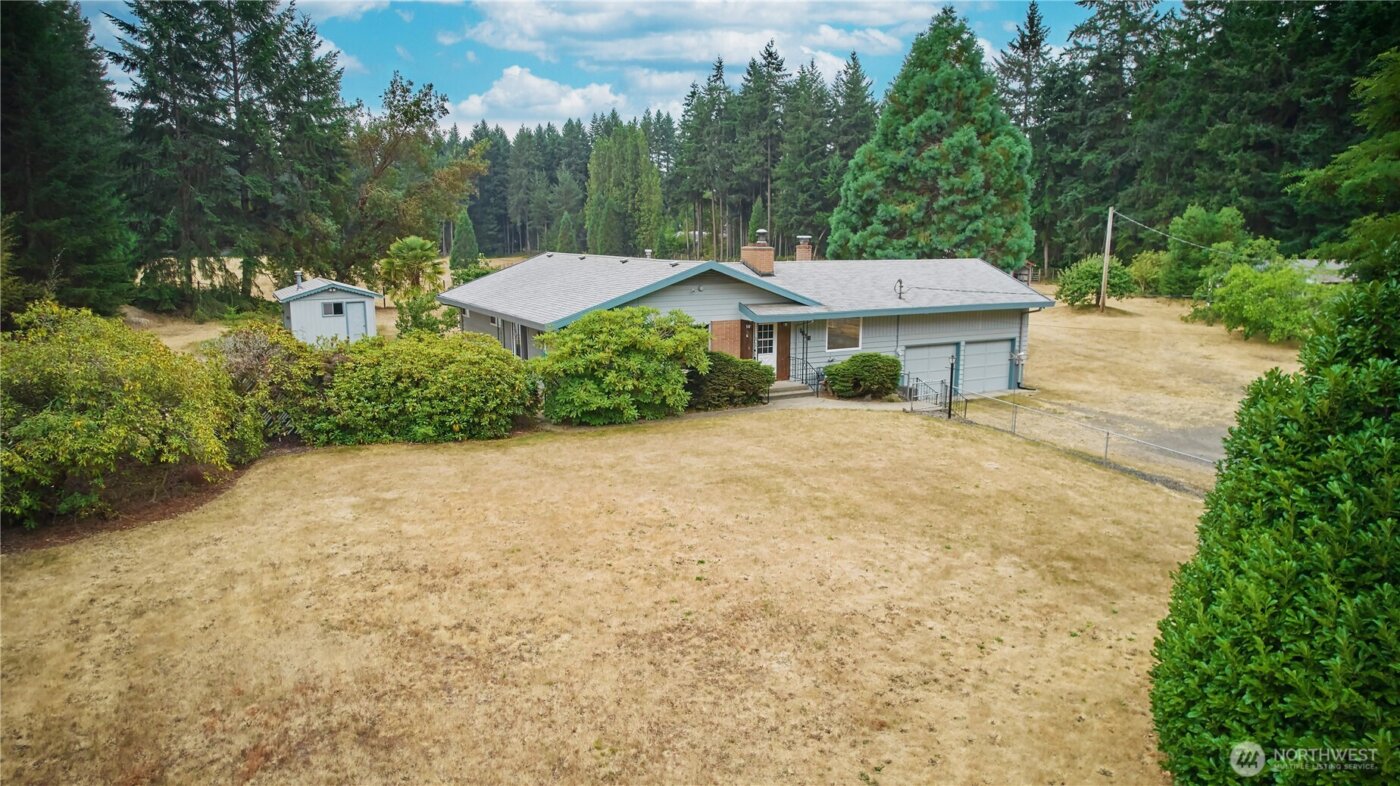 1858 SE Cedar Road , Port Orchard, WA 98367