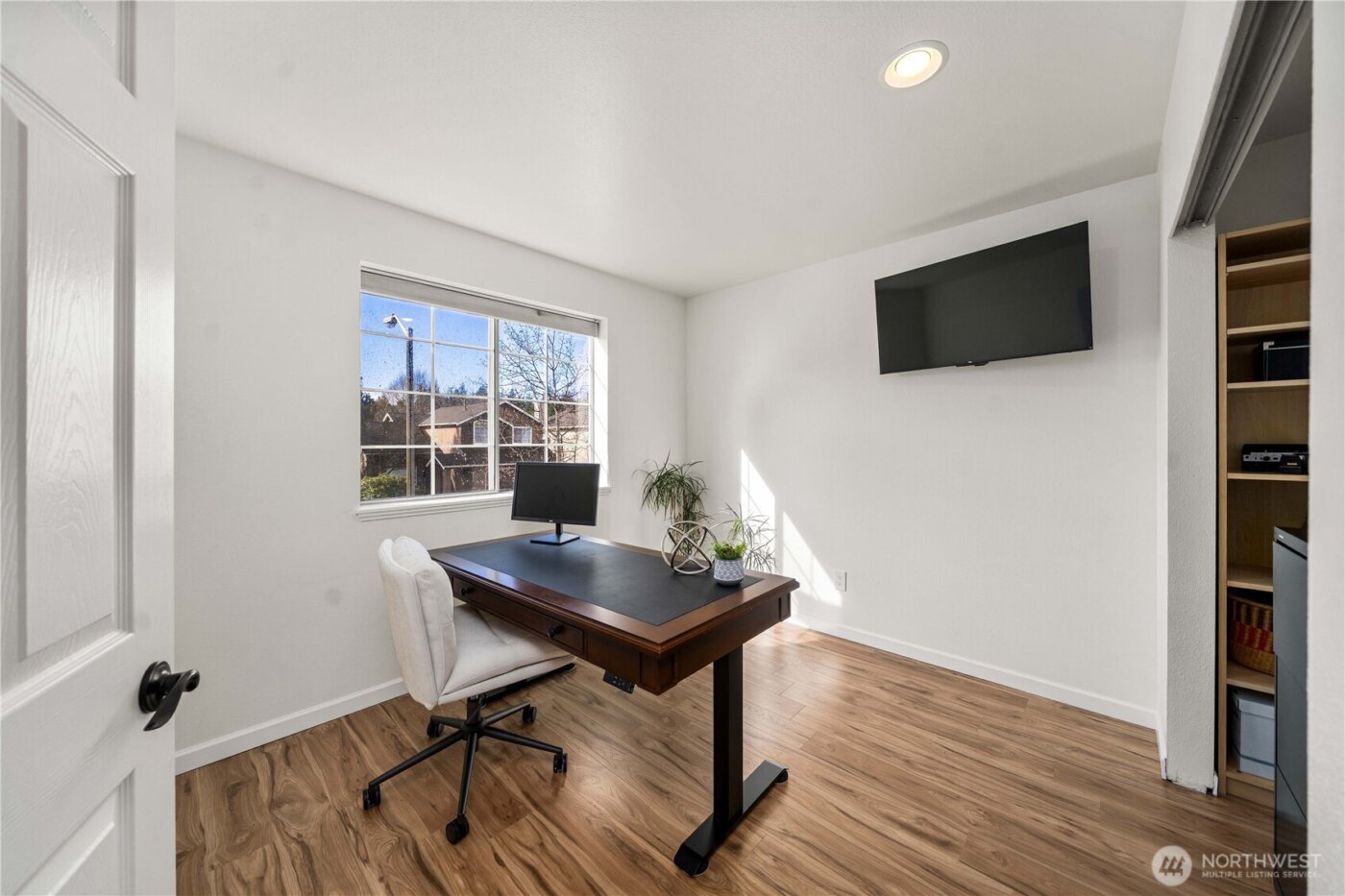 28134 235th Avenue SE, Maple Valley, WA 98038