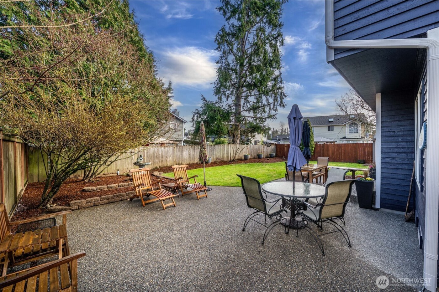 28134 235th Avenue SE, Maple Valley, WA 98038