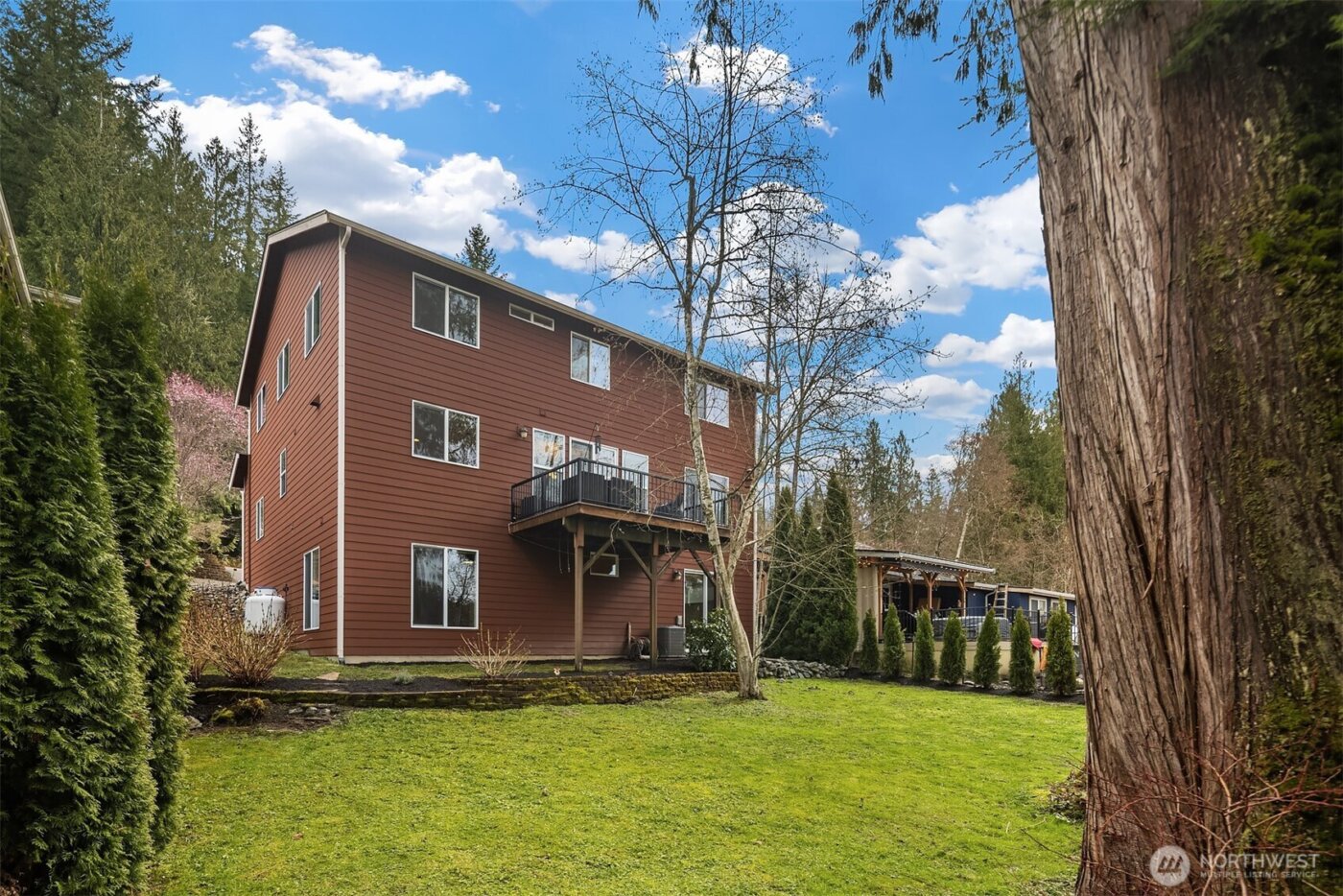 1414 Lake Roesiger Drive , Snohomish, WA 98290