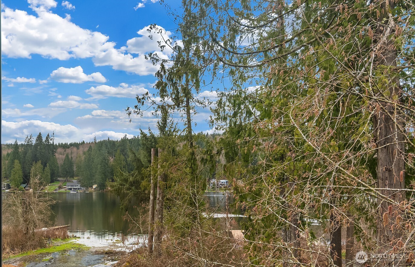 1414 Lake Roesiger Drive , Snohomish, WA 98290