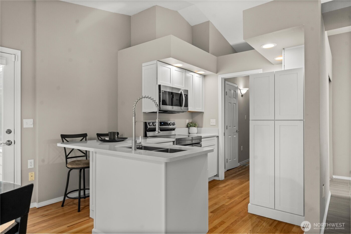 23411 SE 251st Place , Maple Valley, WA 98038