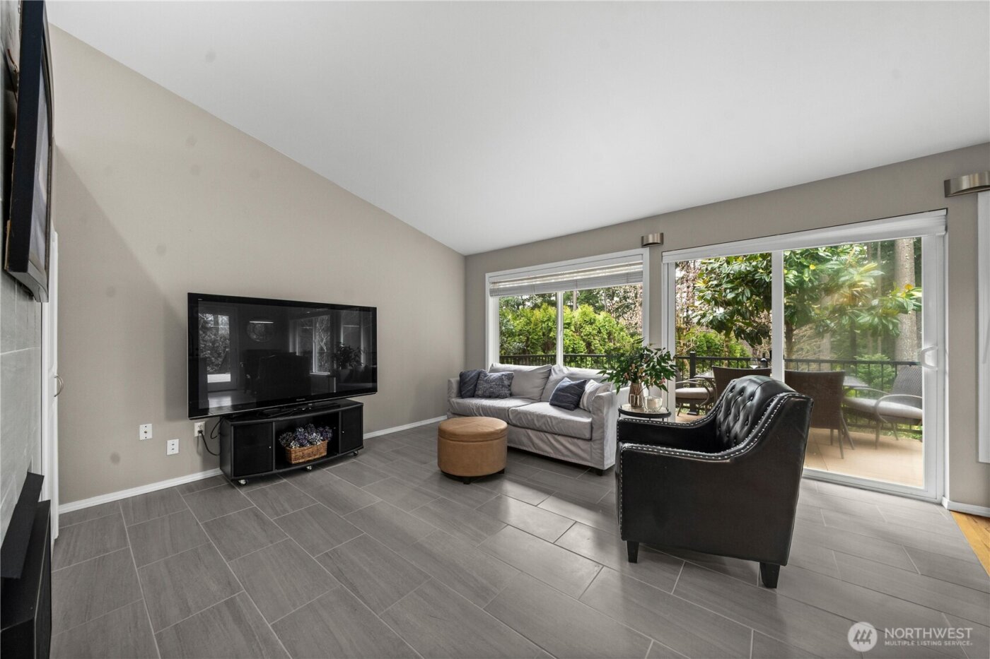 23411 SE 251st Place , Maple Valley, WA 98038