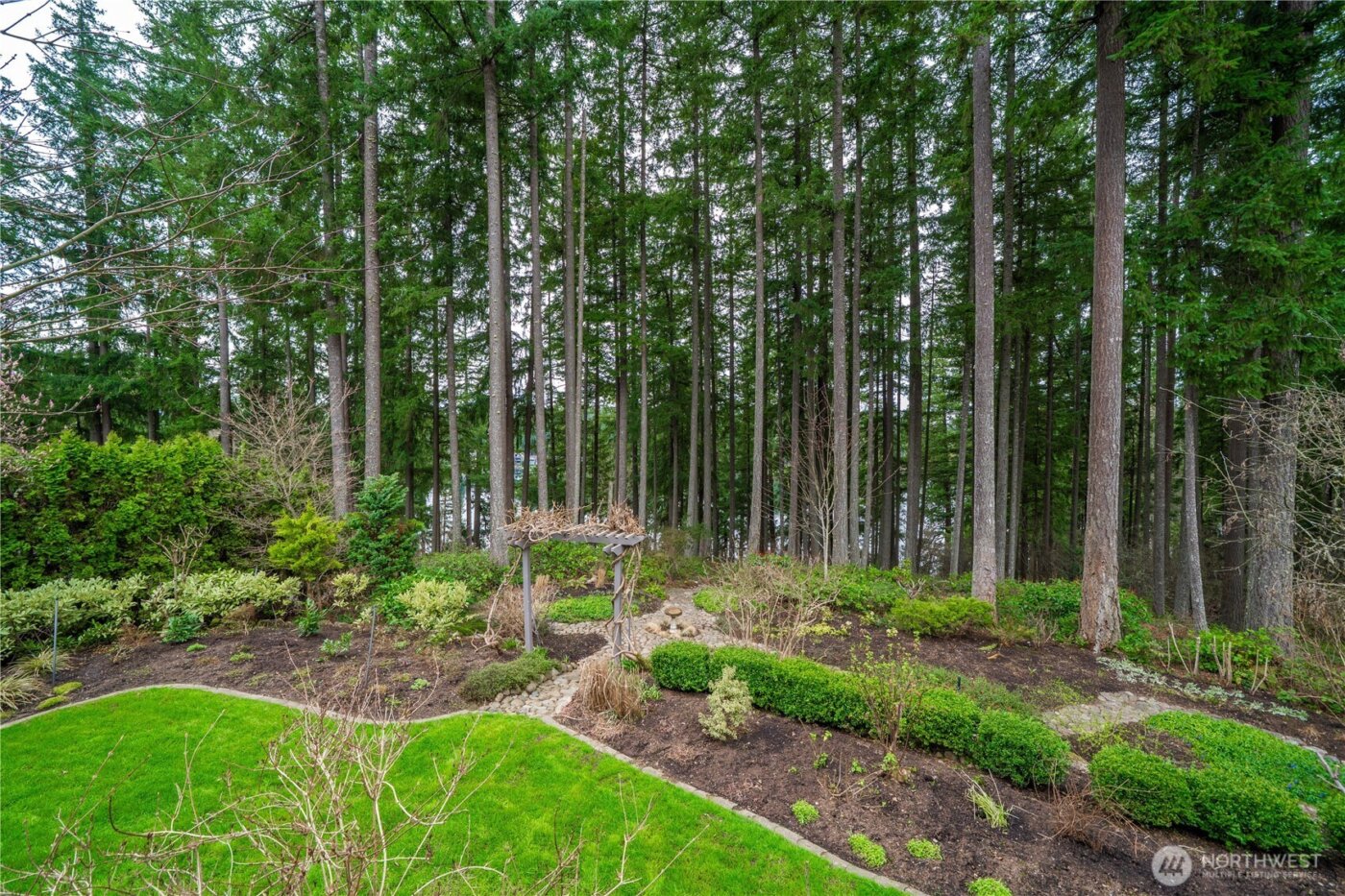 23411 SE 251st Place , Maple Valley, WA 98038