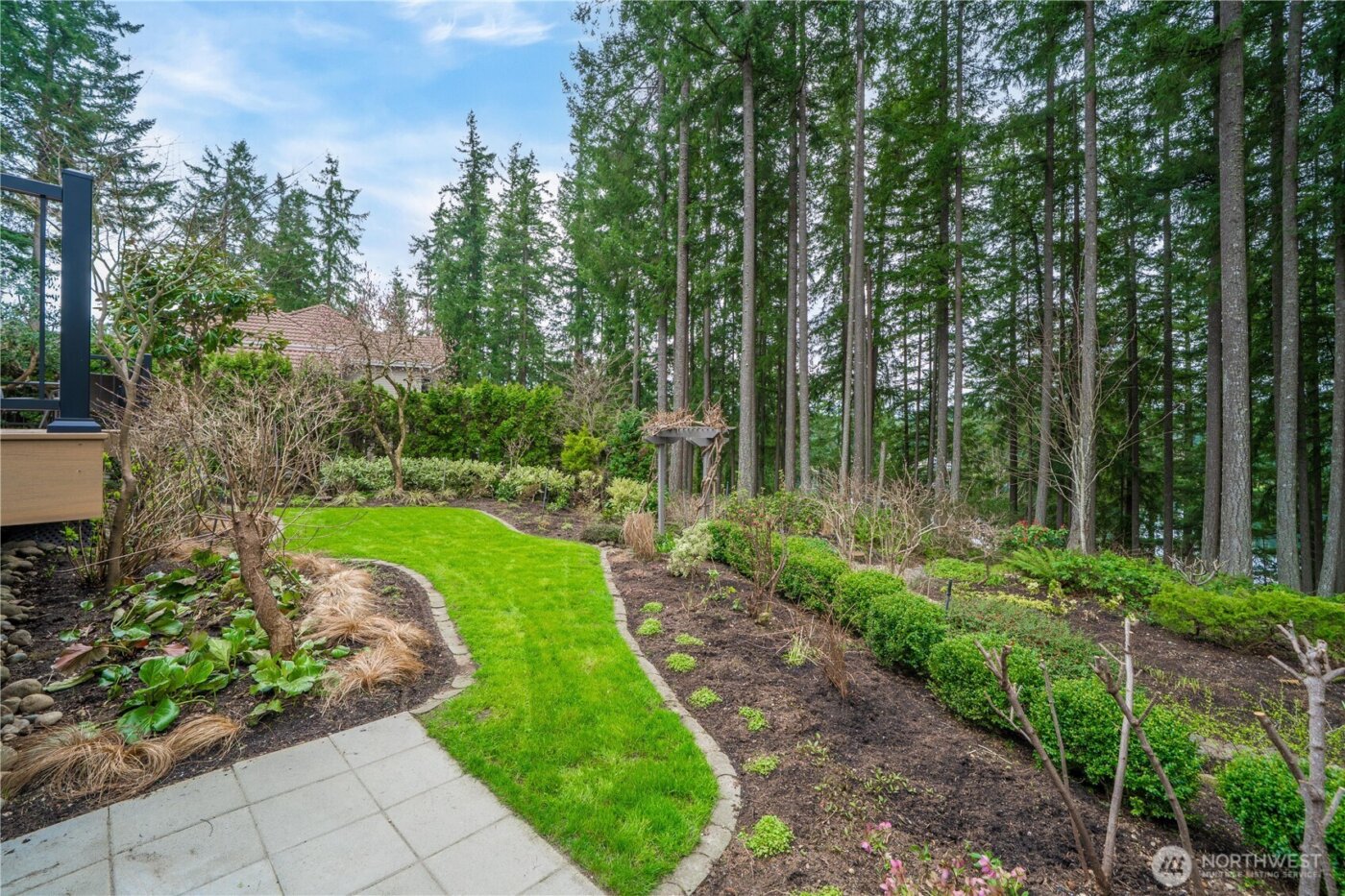 23411 SE 251st Place , Maple Valley, WA 98038