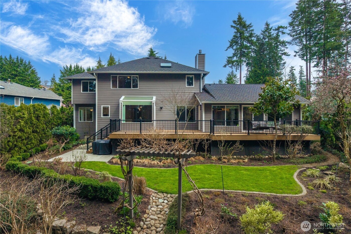 23411 SE 251st Place , Maple Valley, WA 98038
