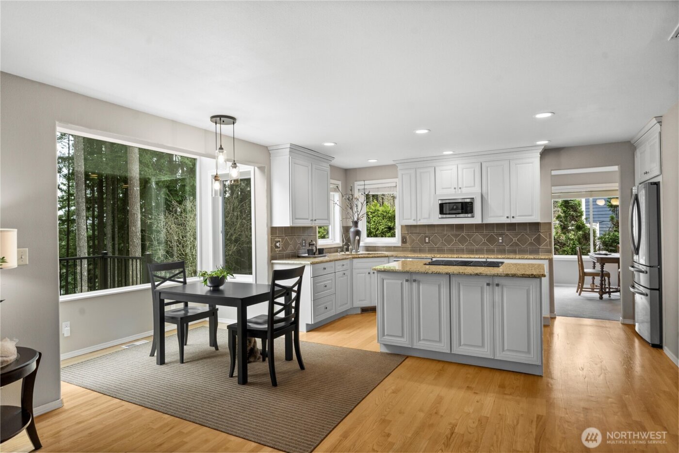 23411 SE 251st Place , Maple Valley, WA 98038