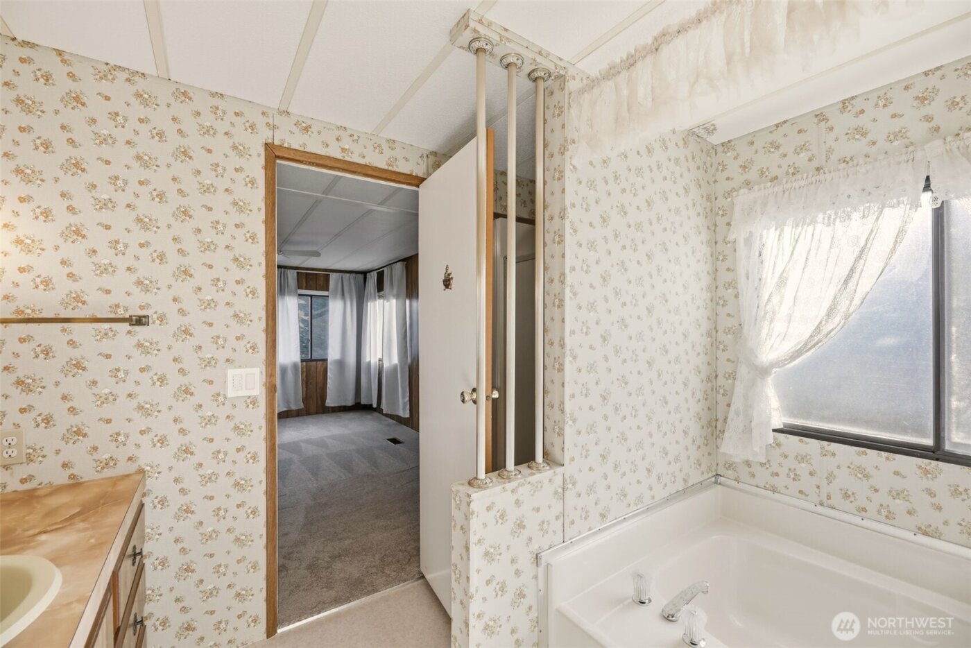 620 112th Street SE #205, Everett, WA 98208