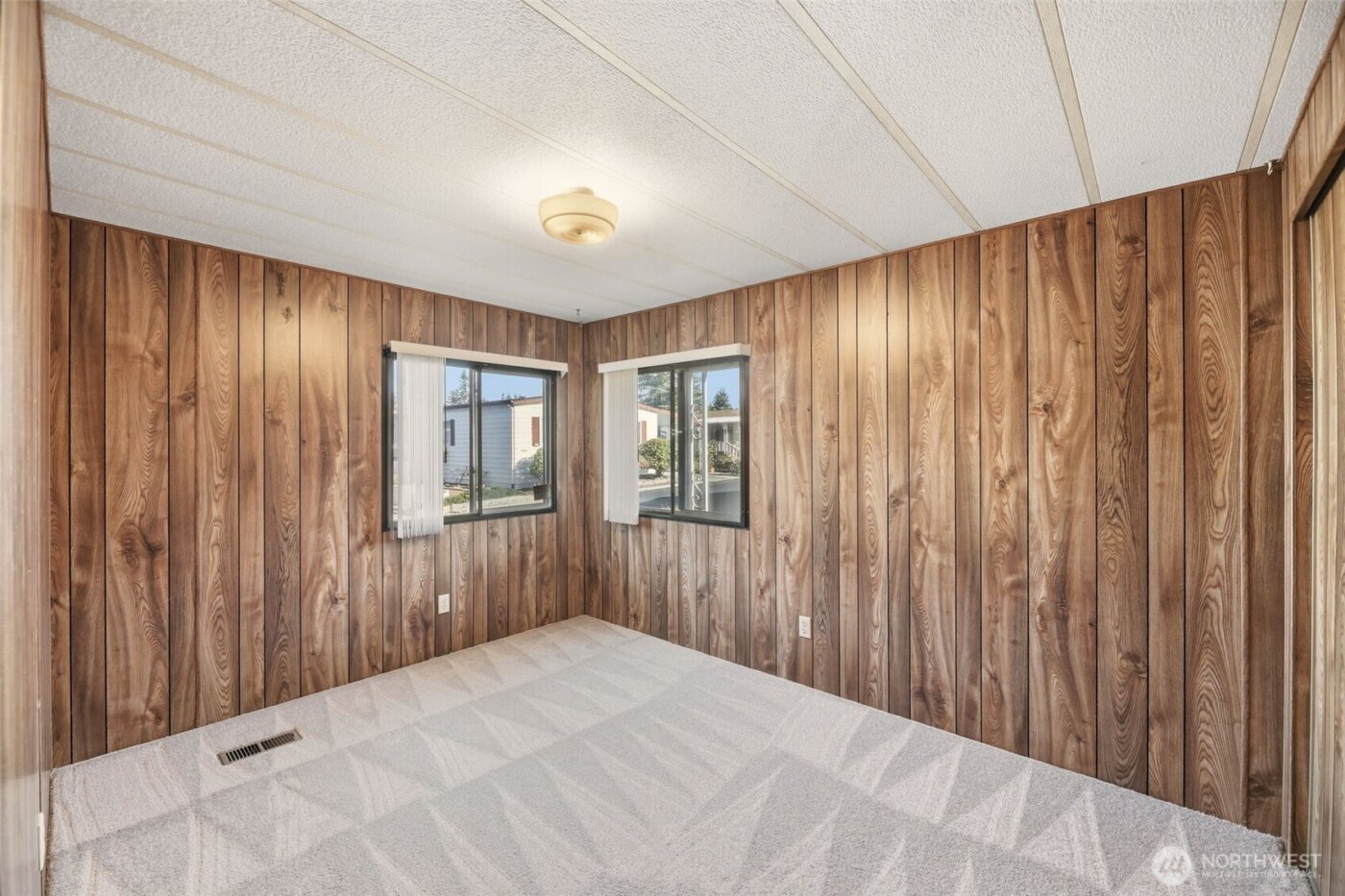 620 112th Street SE #205, Everett, WA 98208