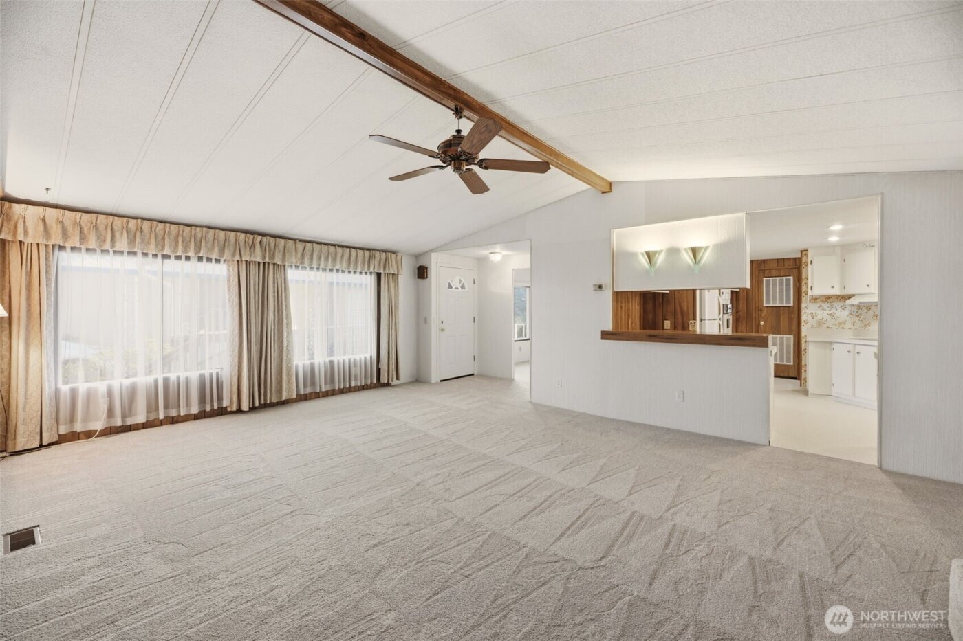 620 112th Street SE #205, Everett, WA 98208