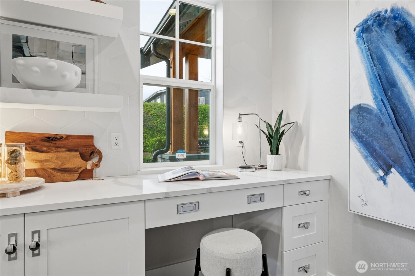 807 8th Avenue S, Kirkland, WA 98033-6702