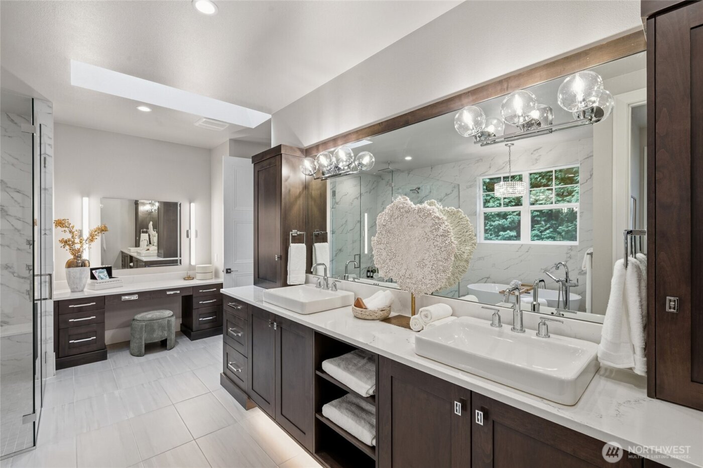 807 8th Avenue S, Kirkland, WA 98033-6702