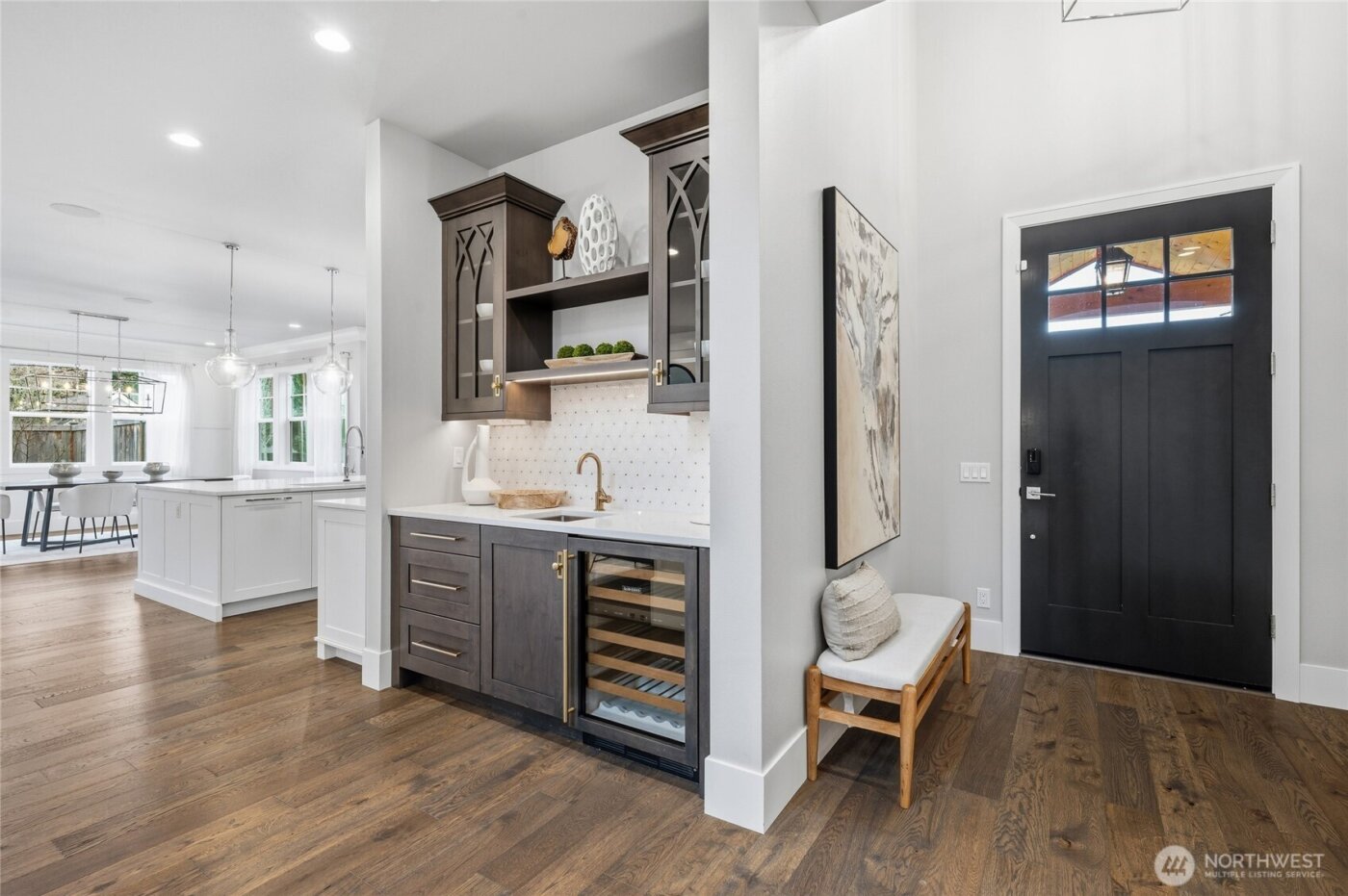 807 8th Avenue S, Kirkland, WA 98033-6702