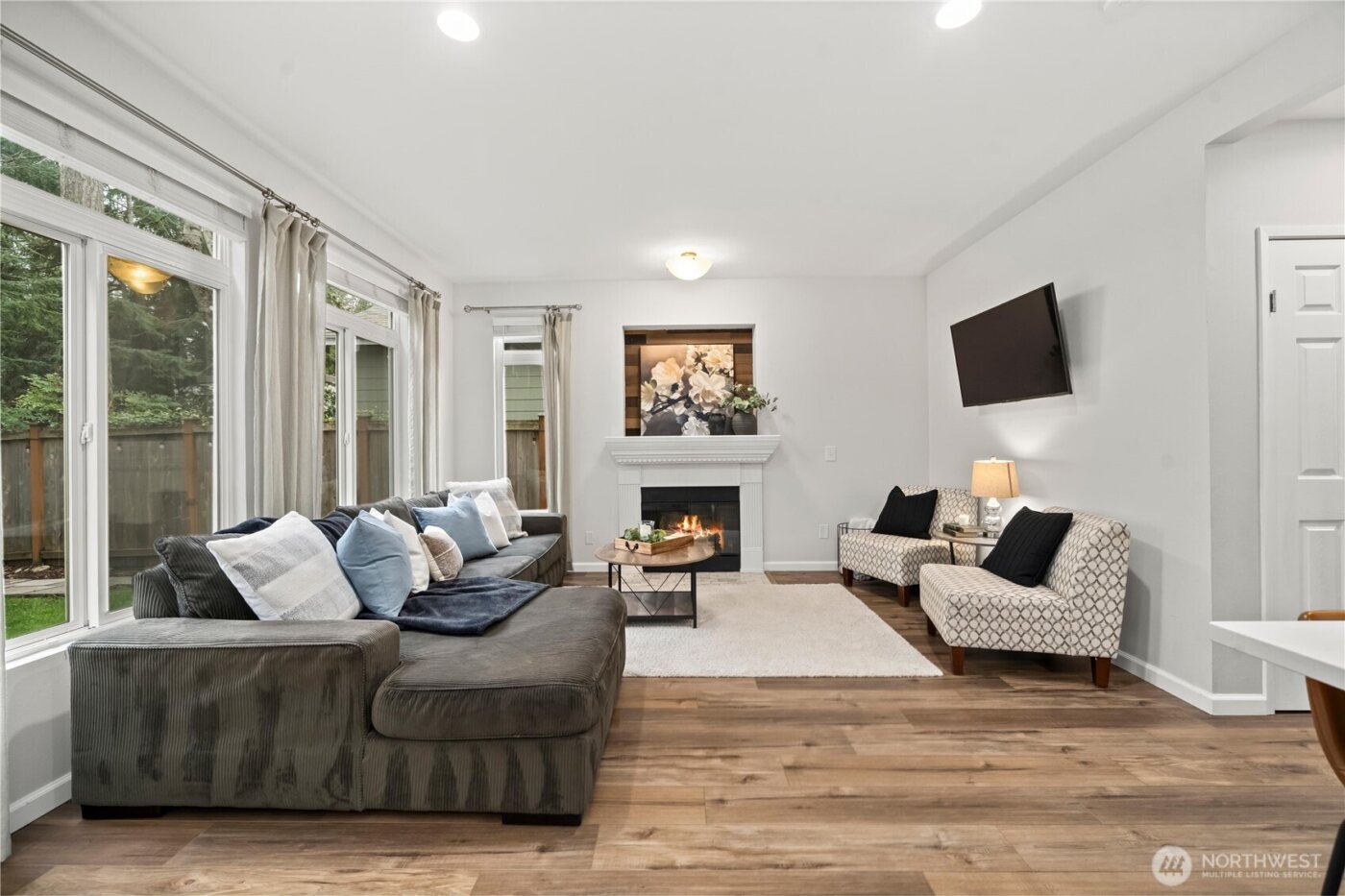 22754 SE 242nd Street , Maple Valley, WA 98038