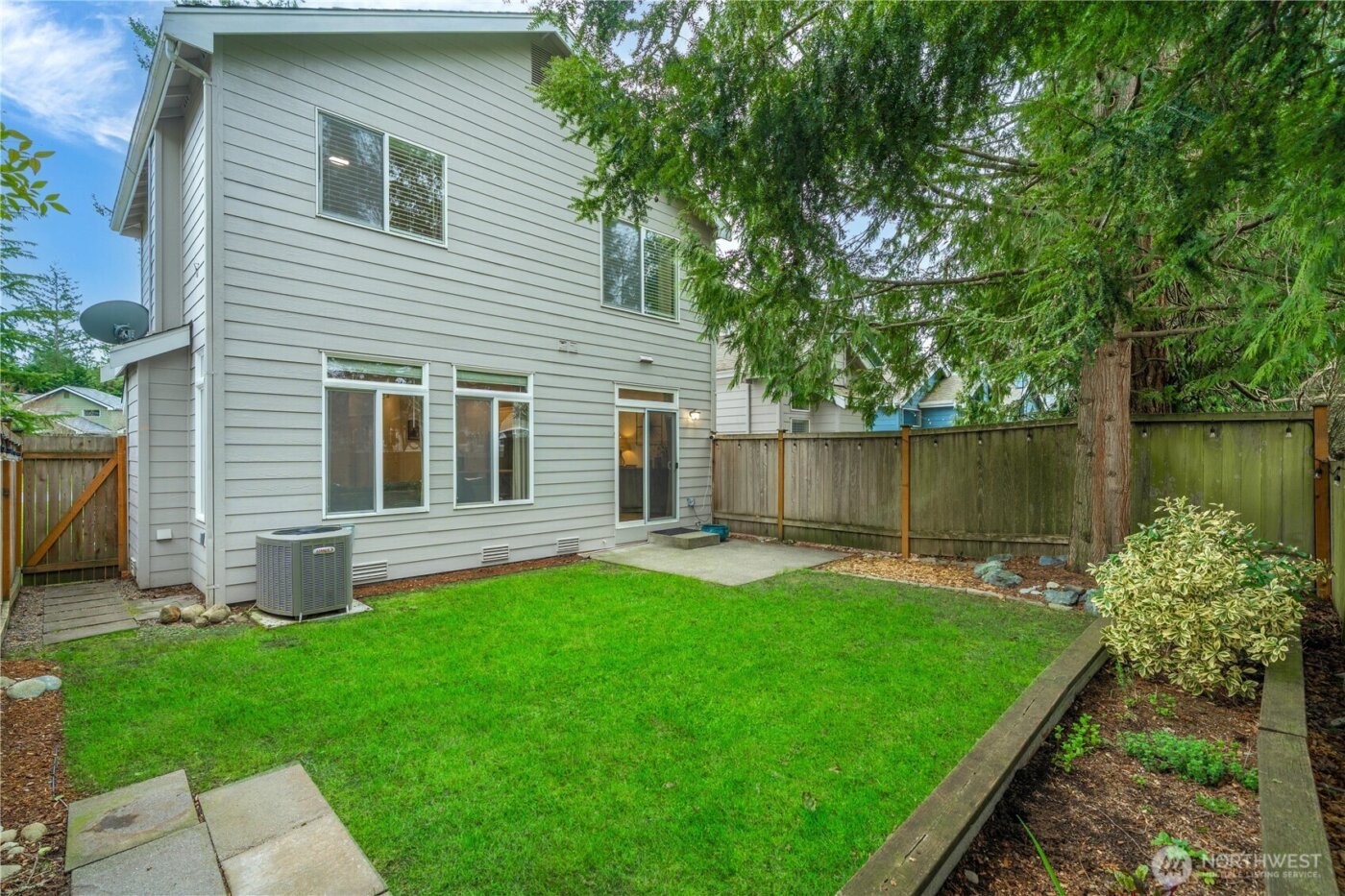 22754 SE 242nd Street , Maple Valley, WA 98038