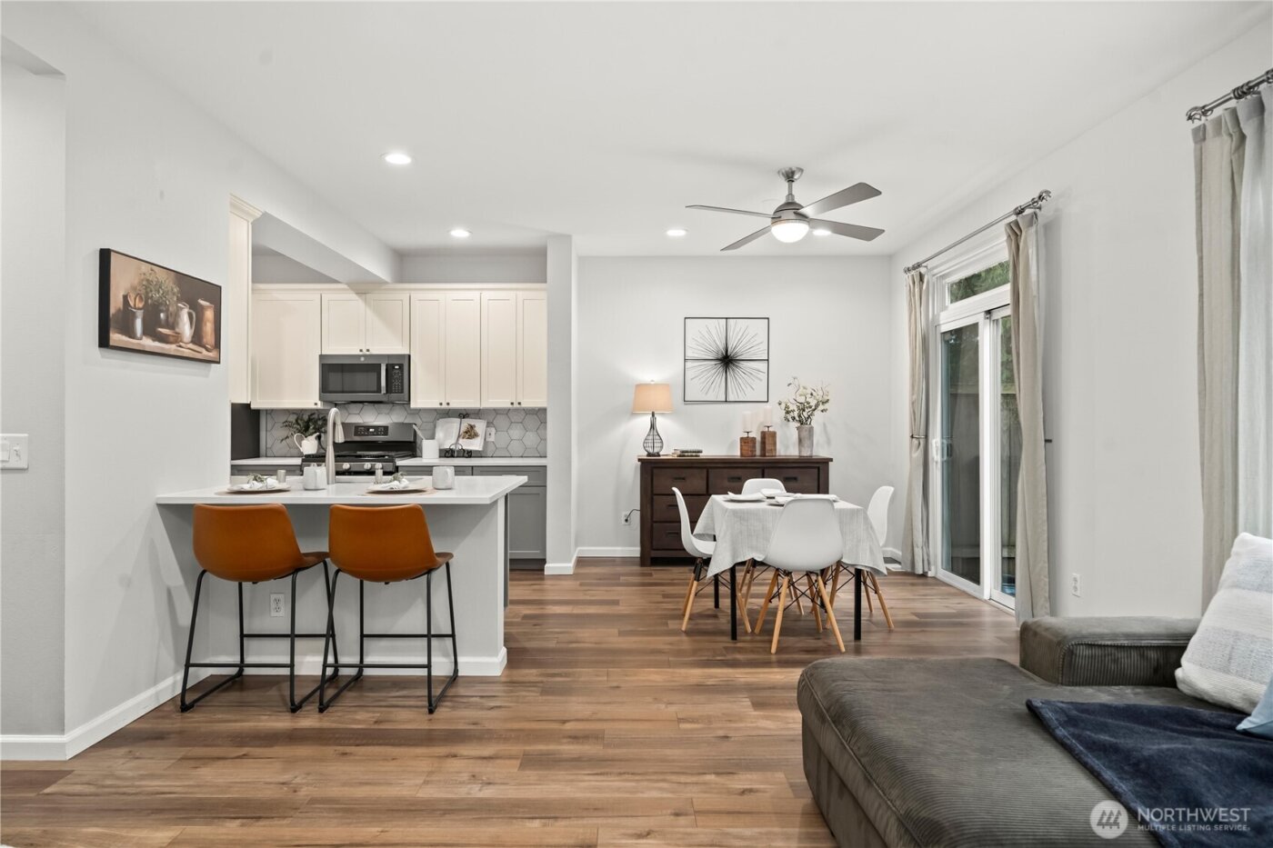 22754 SE 242nd Street , Maple Valley, WA 98038