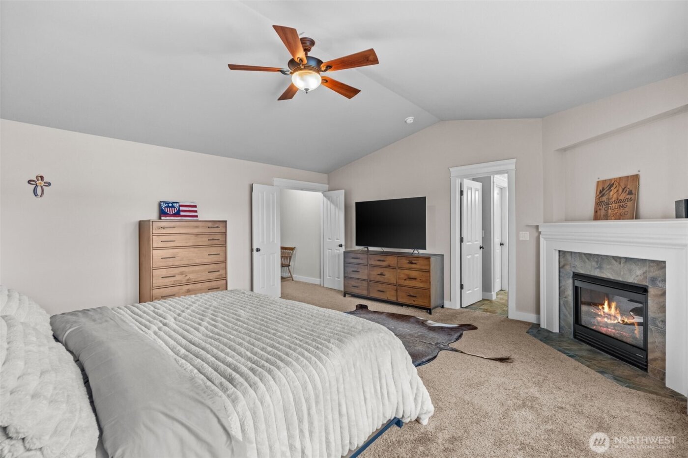 4215 Cashmere Drive NE, Lacey, WA 98516-6284