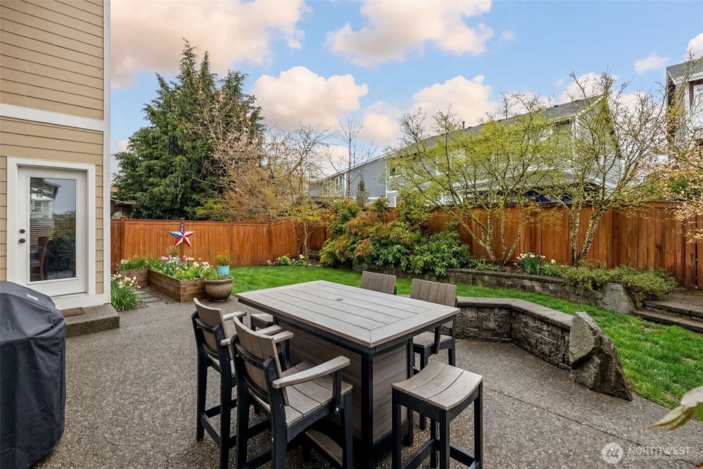 4215 Cashmere Drive NE, Lacey, WA 98516-6284