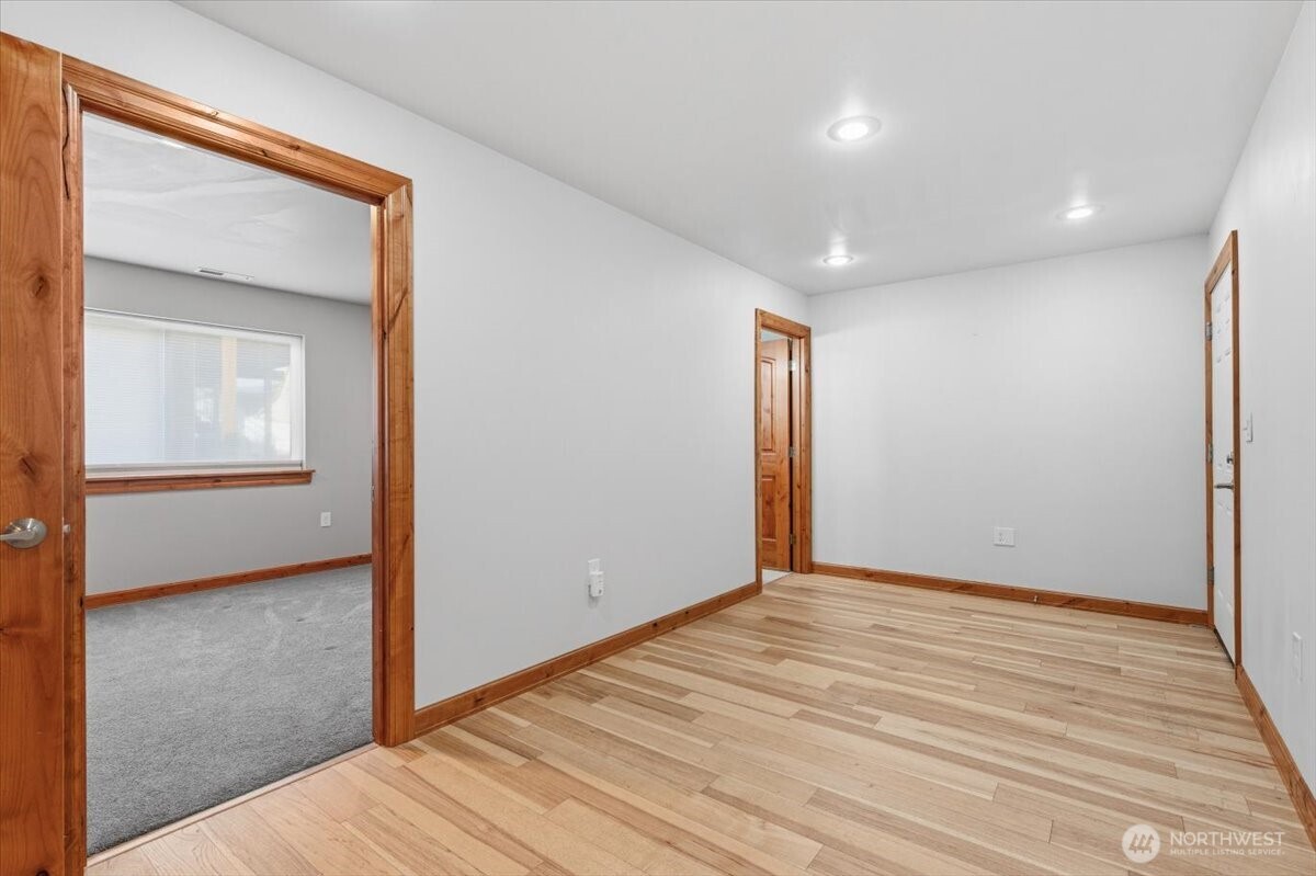 225 E Marine View Drive , Orondo, WA 98843
