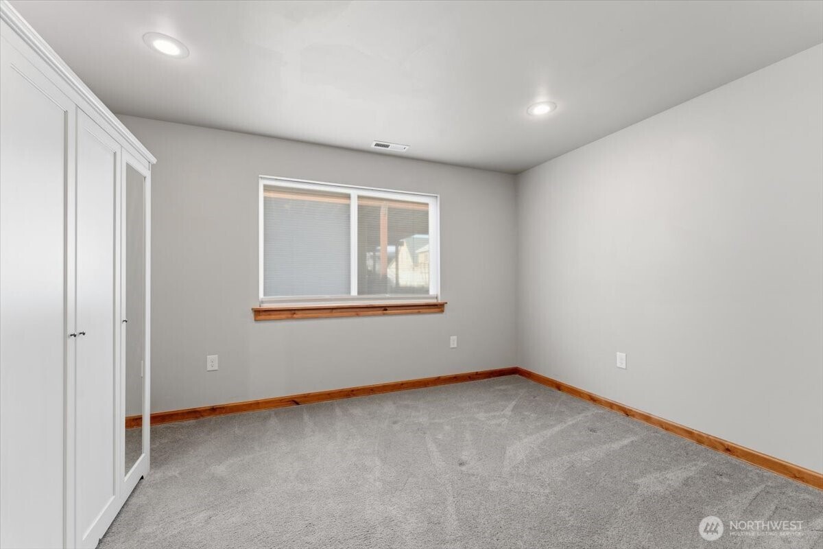 225 E Marine View Drive , Orondo, WA 98843