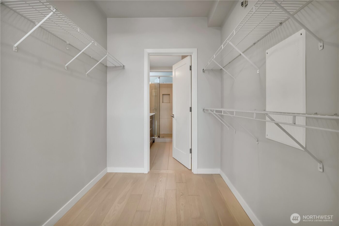 3639 13th Avenue W #C, Seattle, WA 98119