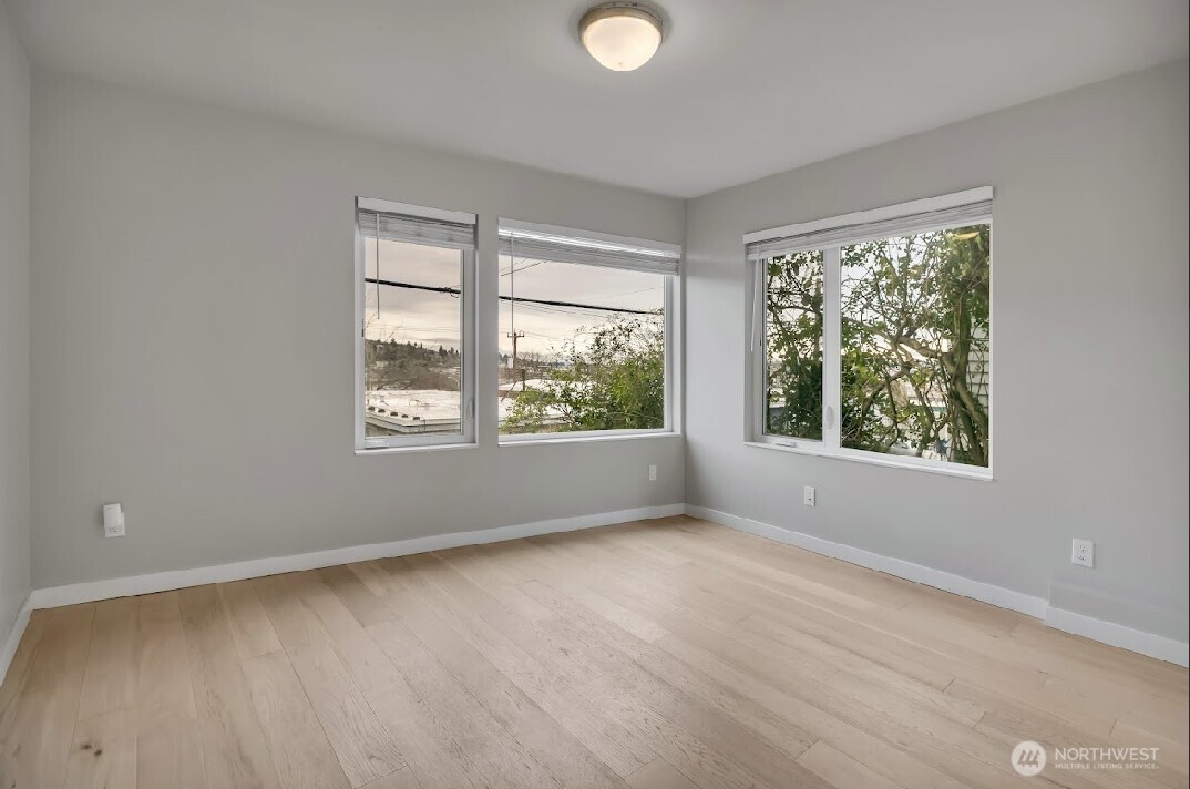 3639 13th Avenue W #C, Seattle, WA 98119