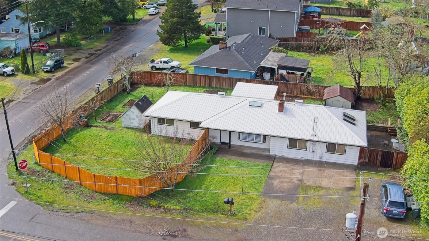 12320 Edgewood Ave SW , Lakewood, WA 98498