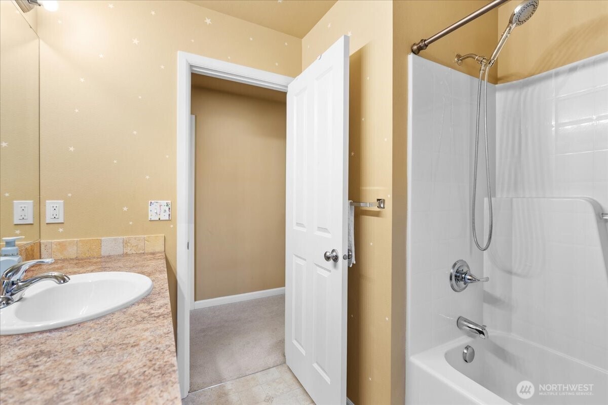 3028 183rd Place SE, Bothell, WA 98012