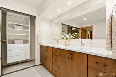 2518 Sahalee Drive East , Sammamish, WA 98074 - Photo 18