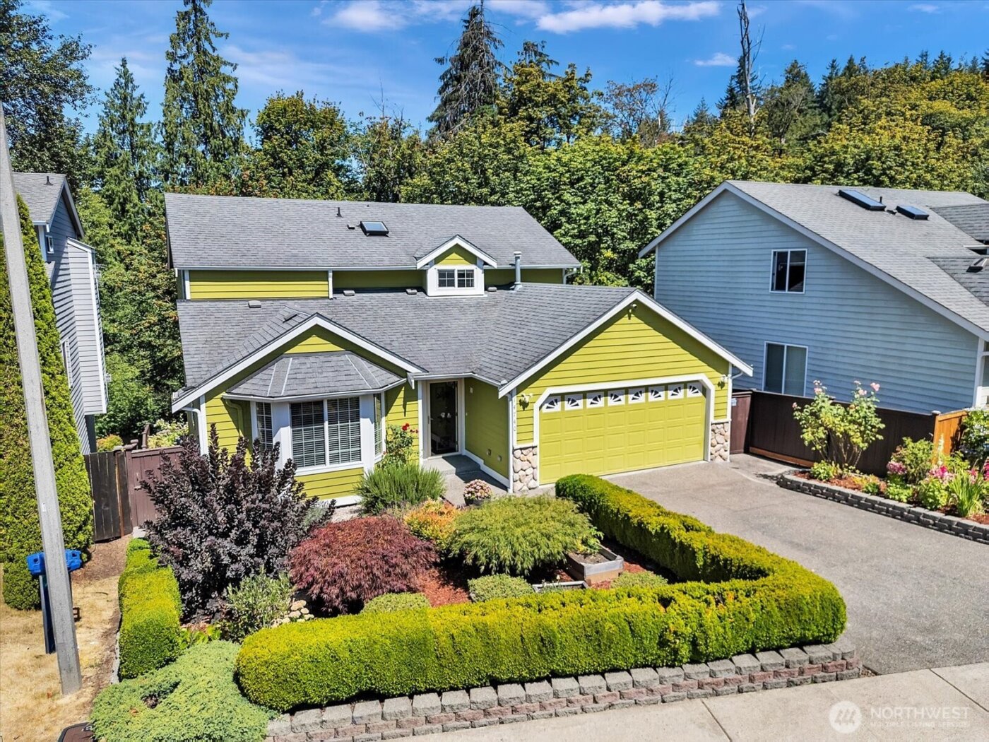 14740 SE 187th Court , Renton, WA 98058