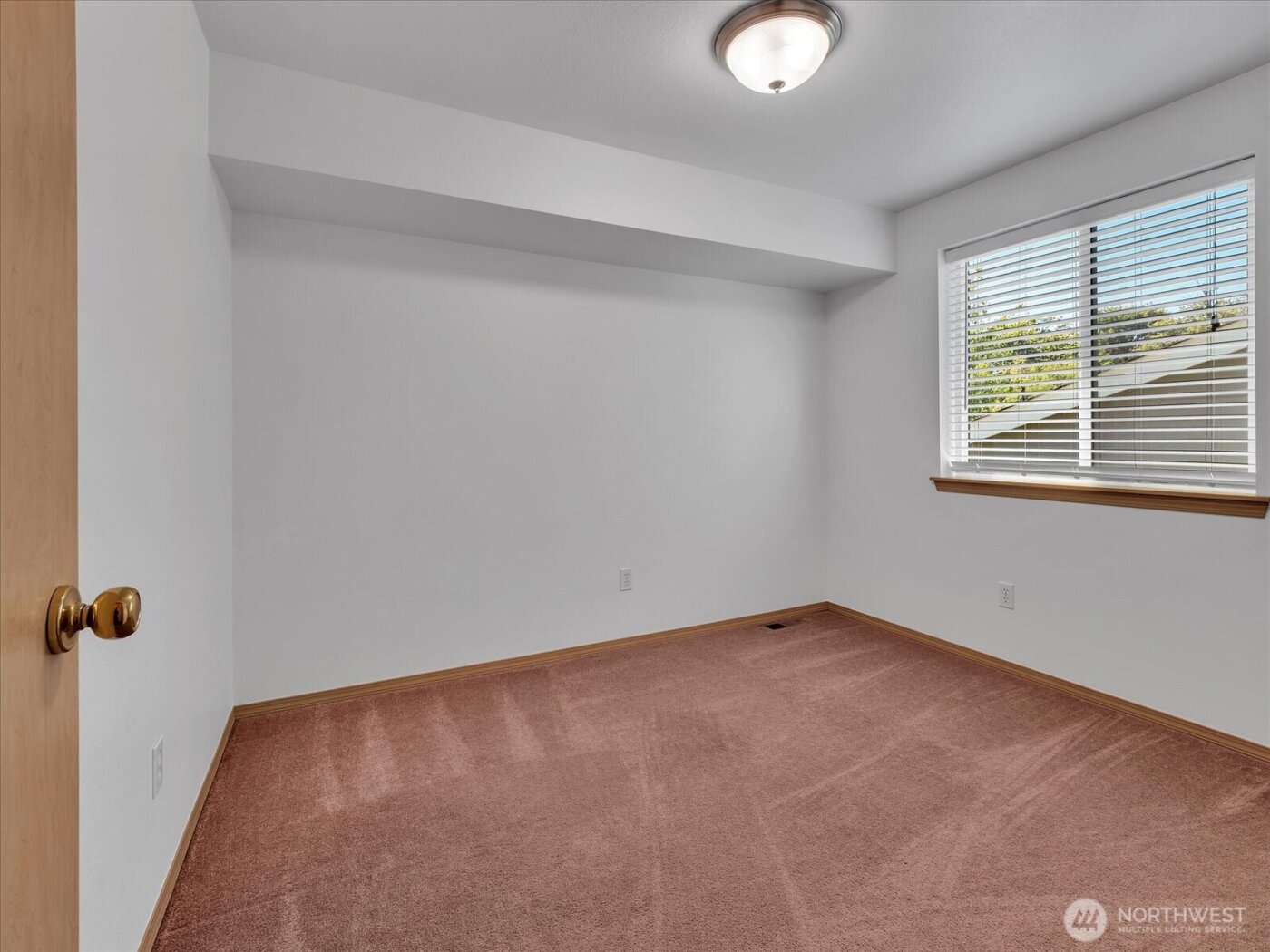14740 SE 187th Court , Renton, WA 98058