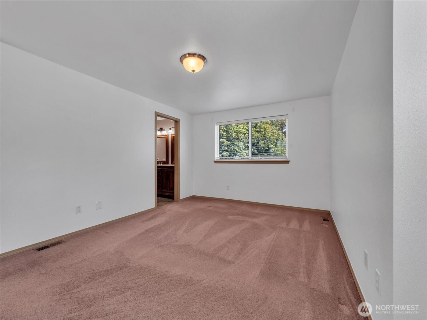 14740 SE 187th Court , Renton, WA 98058