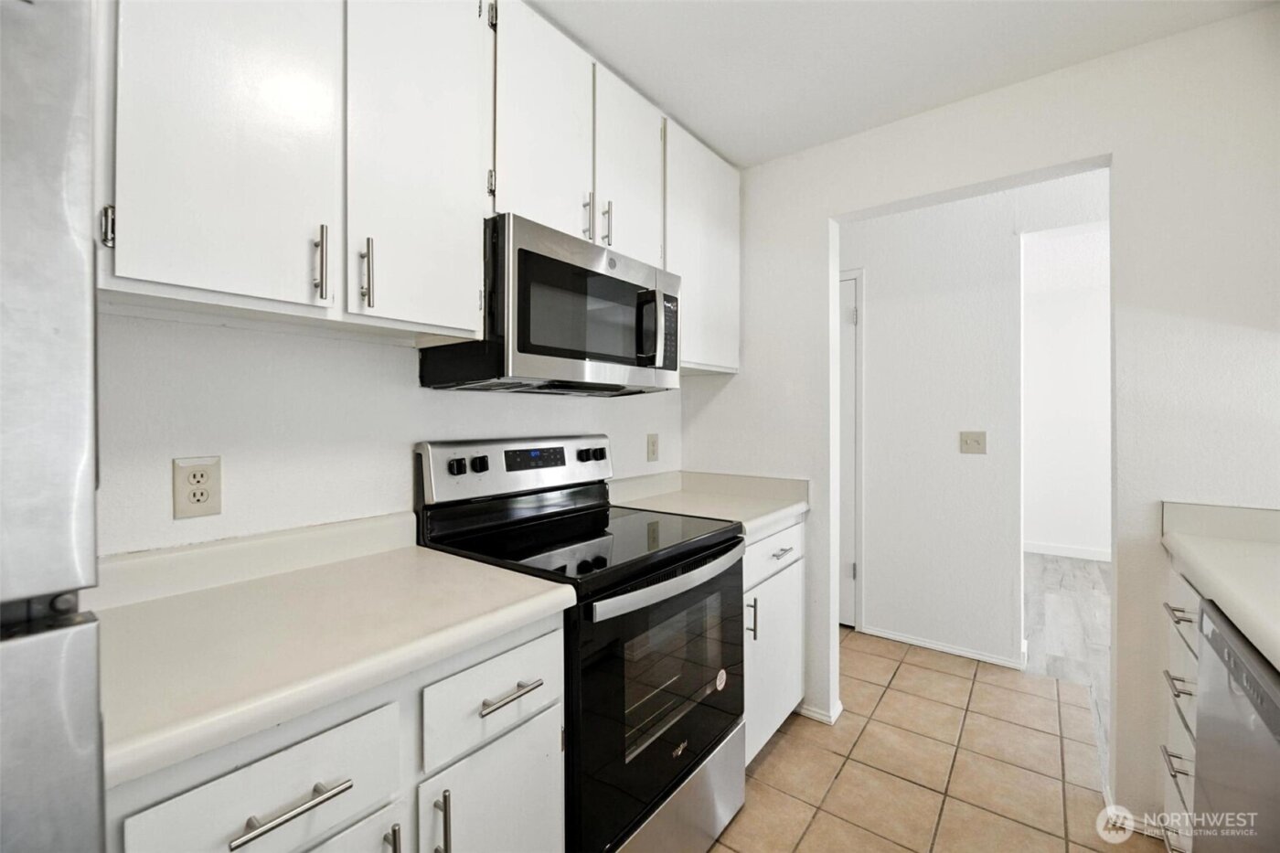 4404 146th Place NE #N16, Bellevue, WA 98007