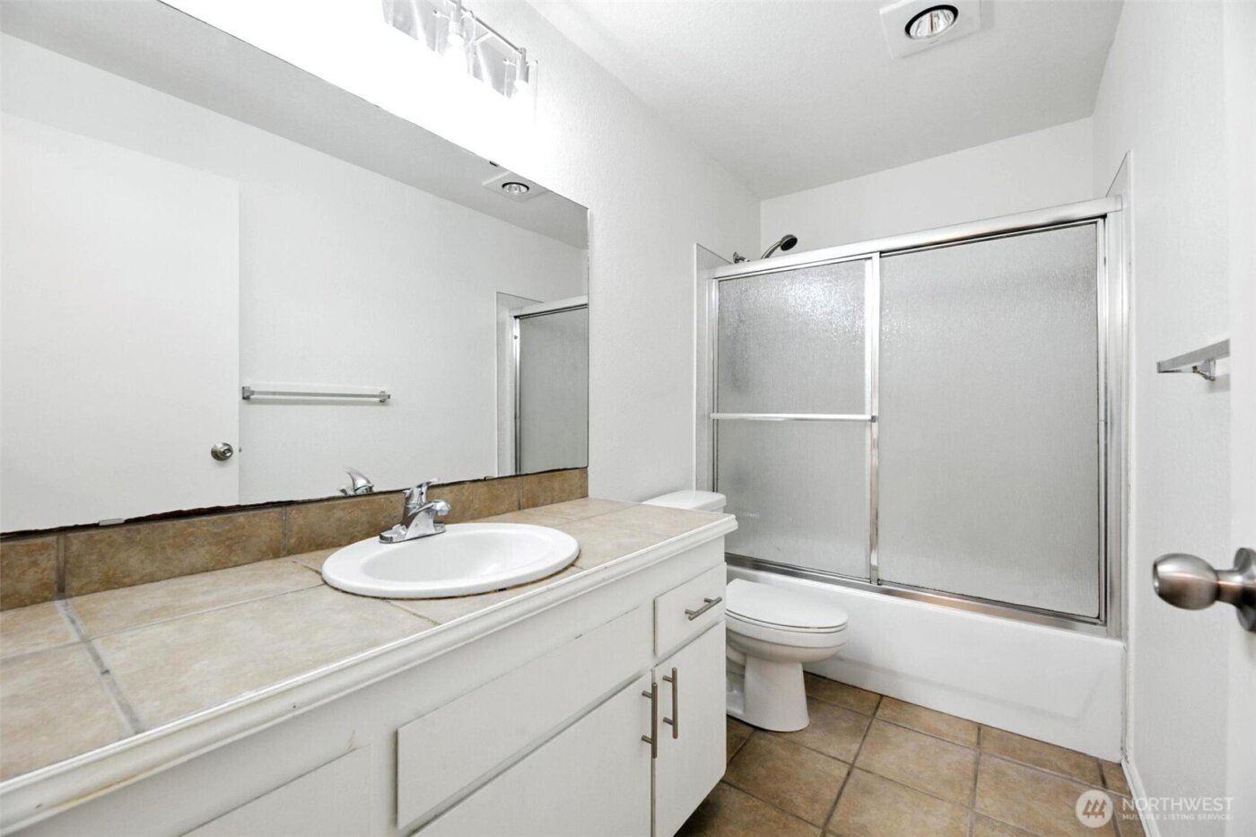 4404 146th Place NE #N16, Bellevue, WA 98007