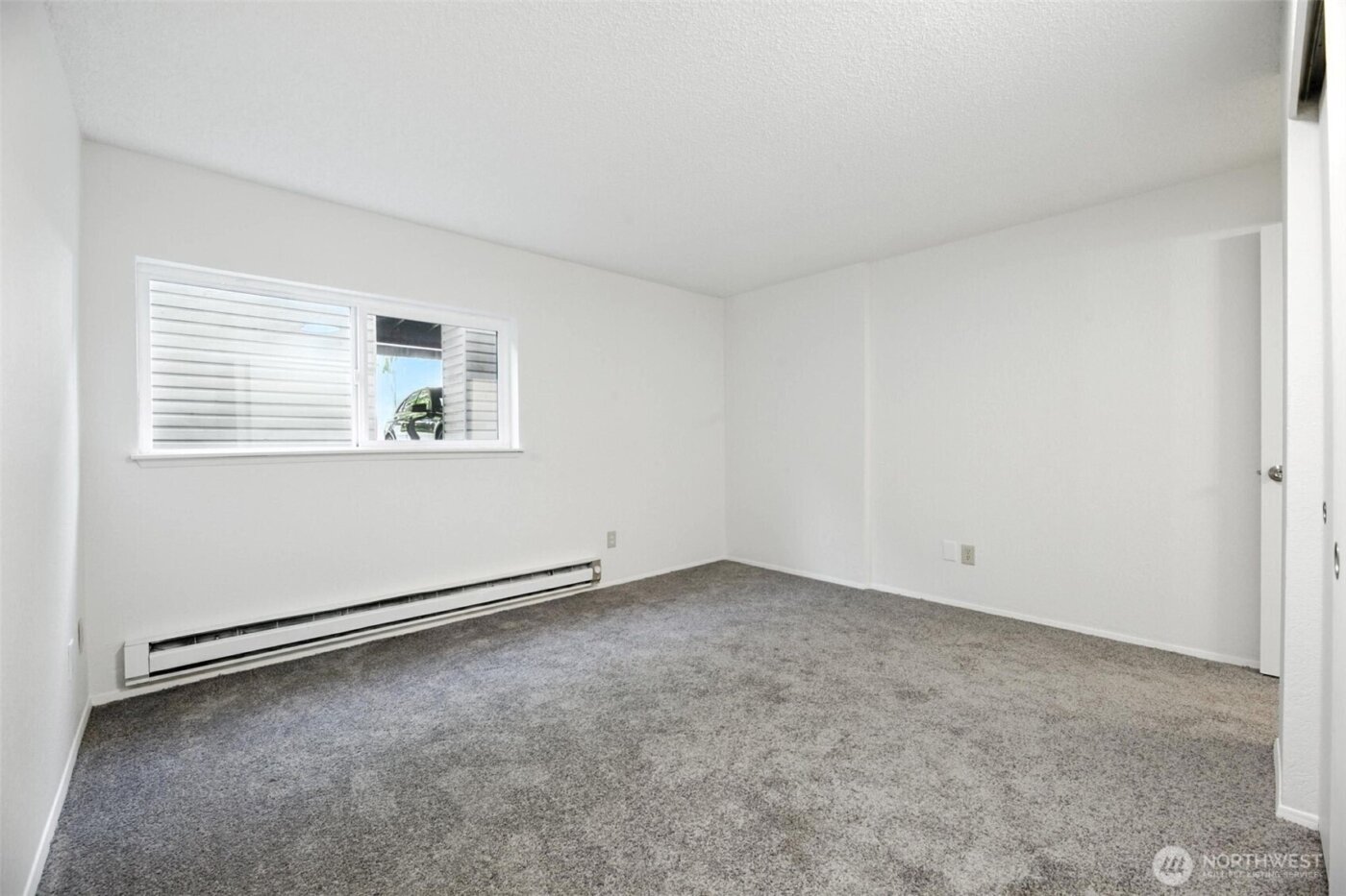 4404 146th Place NE #N16, Bellevue, WA 98007