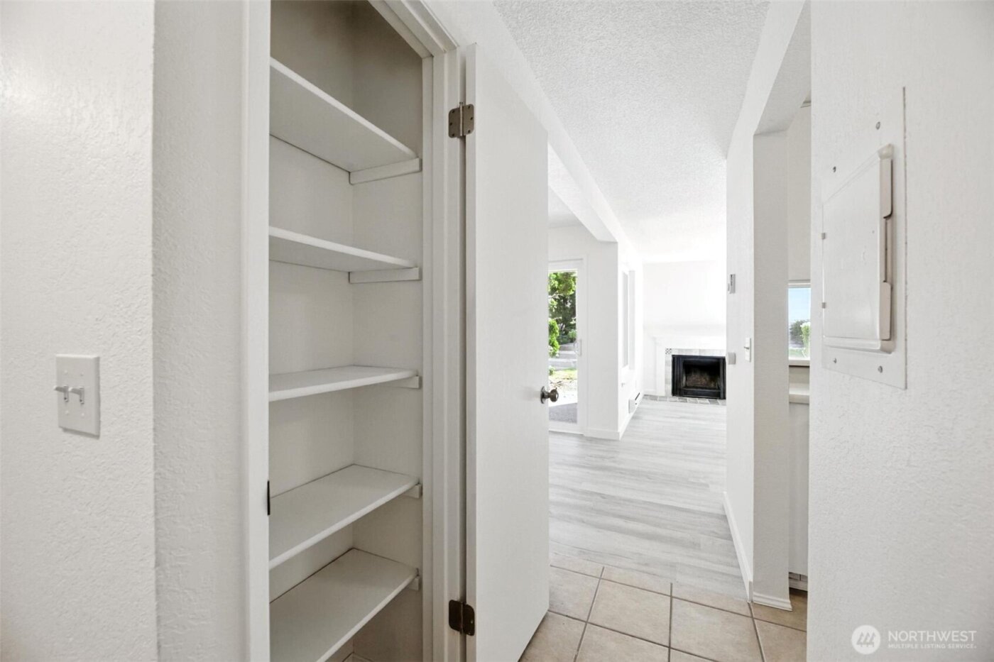 4404 146th Place NE #N16, Bellevue, WA 98007