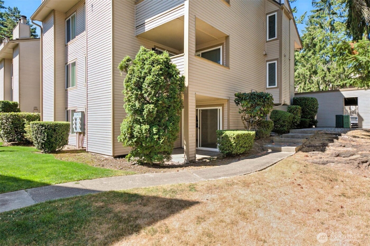 4404 146th Place NE #N16, Bellevue, WA 98007