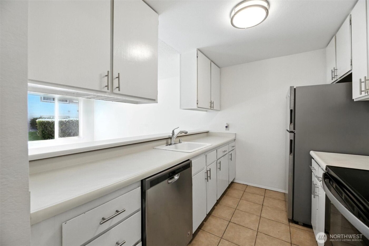 4404 146th Place NE #N16, Bellevue, WA 98007