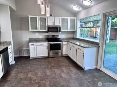 19656 SE 259th Street , Covington, WA 98042 - Photo 3