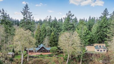 3968 S East Camano Drive , Camano Island, WA 98282