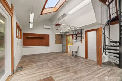 23312 Robin Hood Drive , Edmonds, WA 98020 - Photo 26